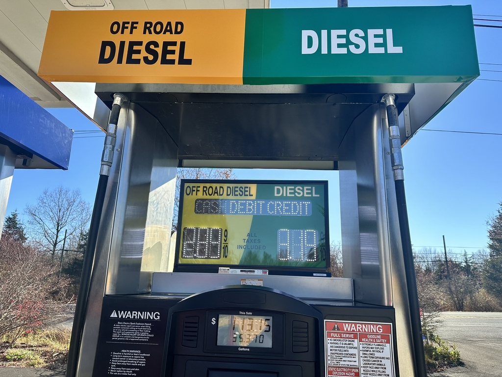 2 GRADES XL200 SERIES CASH/DEBIT/CREDIT TOGGLING PUMP TOP LED FUEL PRICE SIGN WITH 4.75" LED DIGITS