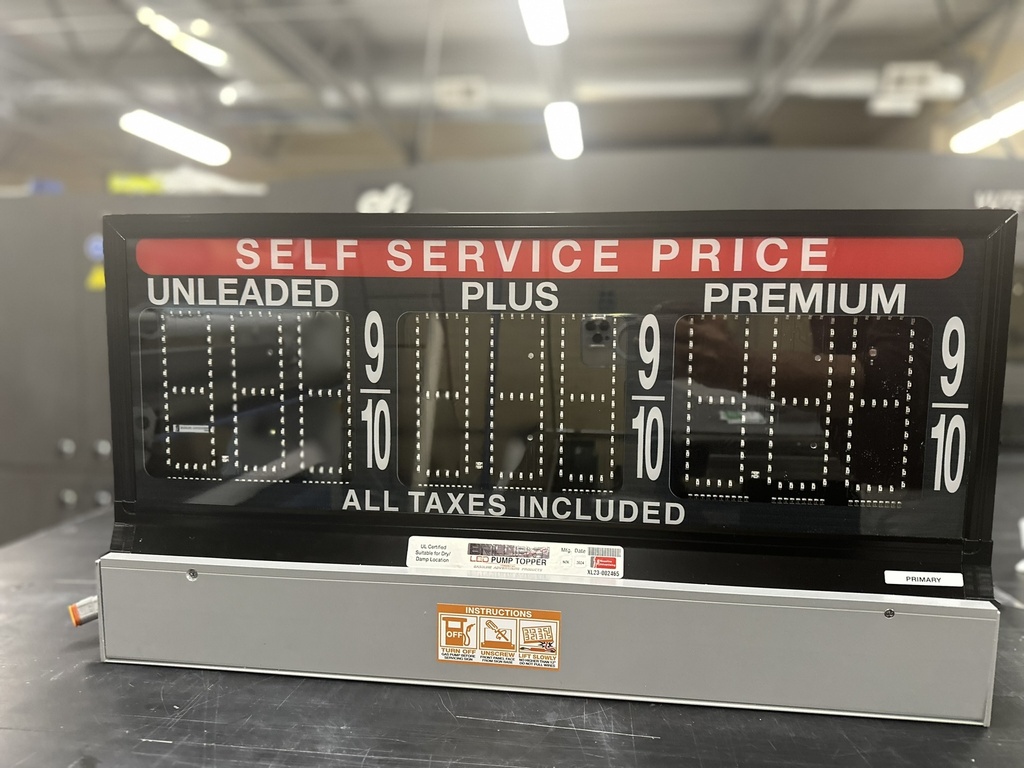 3 GRADES XL300 SERIES PUMP TOP FUEL PRICE SIGN WITH 4.75" LED DIGITS